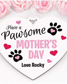 Funny Mothers Day Gifts From The Dog – Personalised Gifts From The Dog To Mum – Gifts for Dog Lovers – Dog Mum Pet Parent – Wooden Hanging Heart Plaque Gifts From The Dog For Her – With Grey Bag